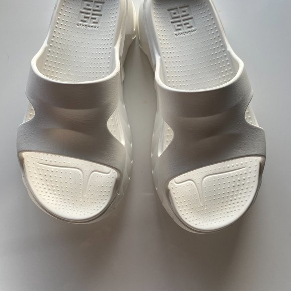 Givenchy Marshmallow Sliders White main image 5